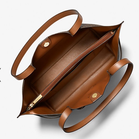 MICHAEL KORS
Emilia Large Logo Tote Shoulder Bag
COLOR BROWN
NWT - Picture 5 of 16